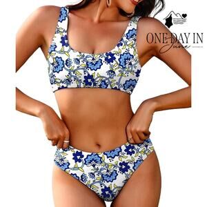 Aimage NWT Floral Crop Bikini Swimsuit Blue White High Waist 2 Piece Size M